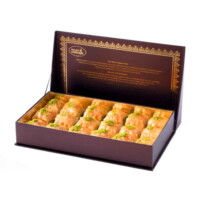 Square Baklava with Pistachio in Special 1 KG Box