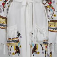 African-woman-in-Loincloth-Bathrobe-with-Bamboo-Printed-Hoodie2