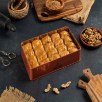 Koskeroglu Baklava with Walnut 785 gr (27.69oz)