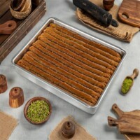 Koskeroglu Burma Kadayif with Pistachio on a Tray