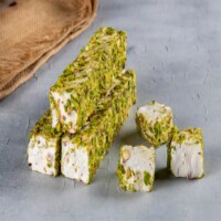 Koskeroglu Coated with Pistachio Soft Turkish Delight with Pistachio 1000 gr (35.28oz)