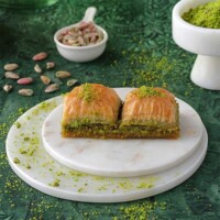 Koskeroglu Square Baklava with Pistachio