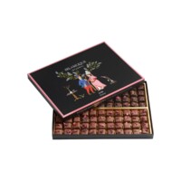 Bitter and Milk Chocolate Pralines with Rose in Box Selamlique